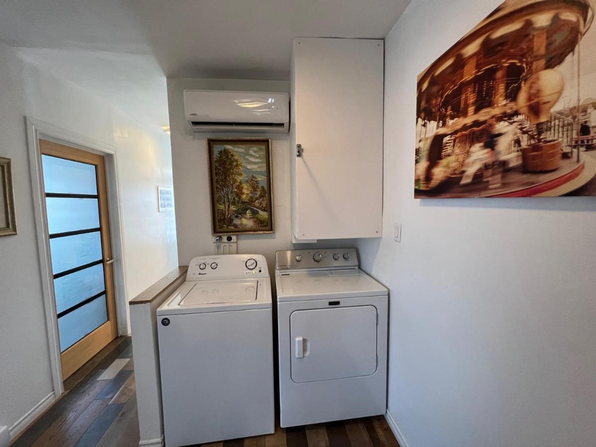 Le 2316 Apartment Saint-Hyacinthe Luaran gambar