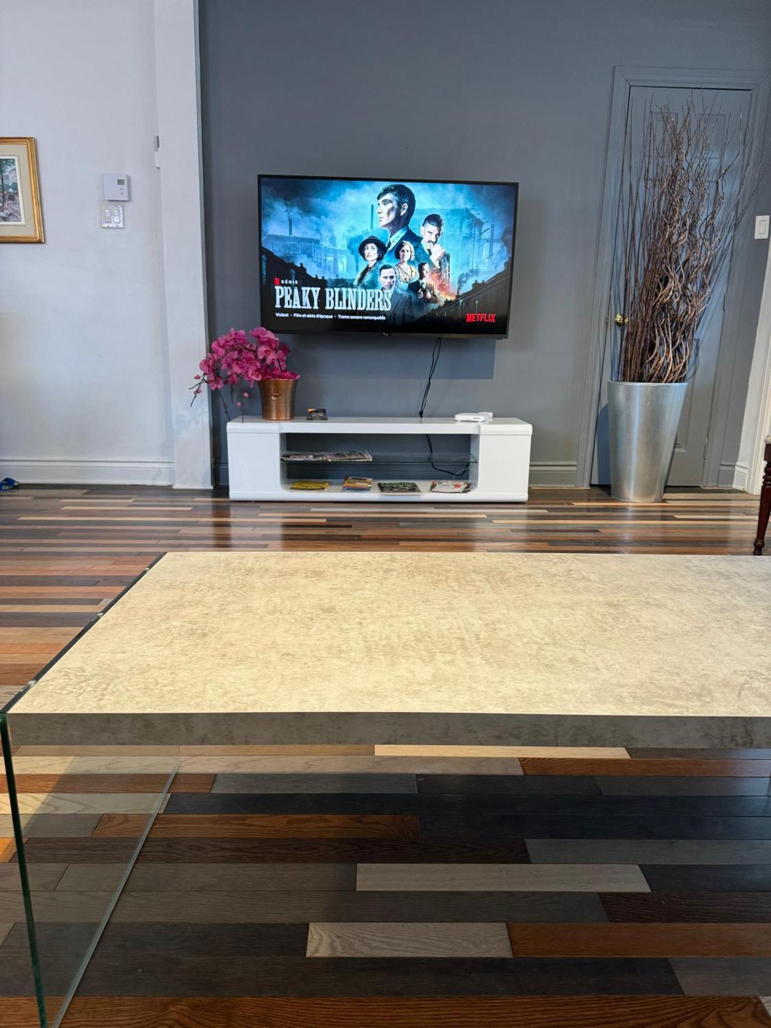 Le 2316 Apartment Saint-Hyacinthe Luaran gambar
